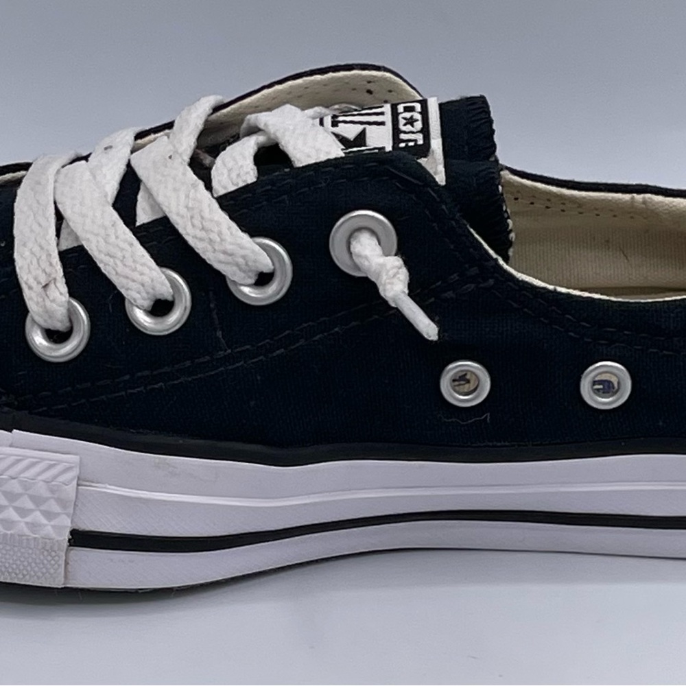 Converse Women's Chuck Taylor All Star Shoreline Black Lo Top Sneaker Size 6 - Picture 3 of 12
